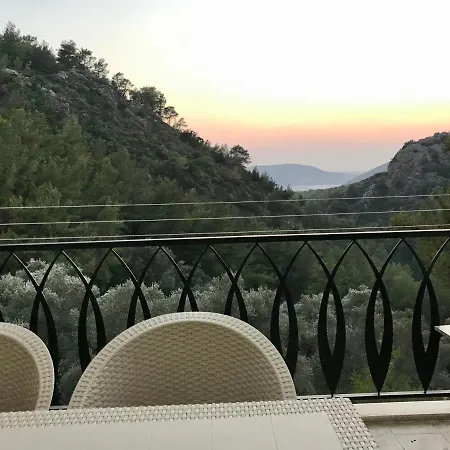 Apartmán Tyana Home-1 *